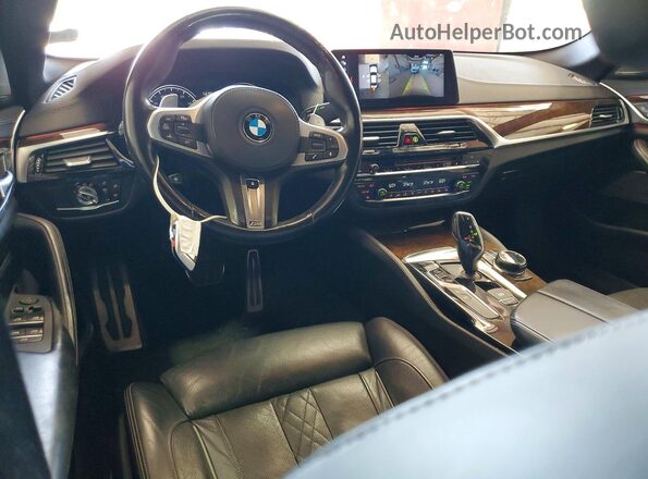 WBAJB9C56JB049765 2018 BMW M5 Black Առջևի վահանակի տեսք