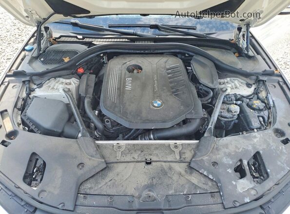 WBAJE7C35HG890502 2017 BMW OTHER Белый Вид задней части салона