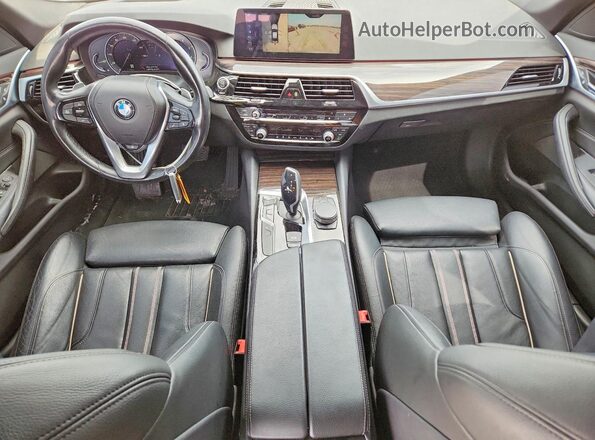 WBAJE7C38HG890980 2017 BMW OTHER Серебряный Вид панели приборов