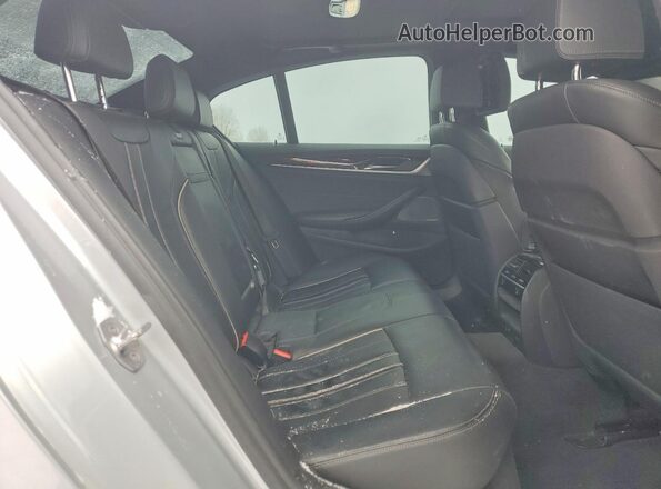 WBAJE7C39HG890292 2017 BMW OTHER Серебряный Вид задних сидений