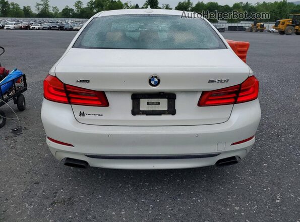 WBAJE7C59KWD55447 2019 BMW OTHER White Widok z tyłu