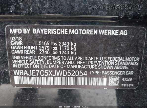 WBAJE7C5XJWD52054 2018 BMW OTHER Black Widok komory silnika