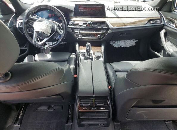 WBAJR3C0XLCD59656 2020 BMW 5 SERIES Gray Vista del salpicadero