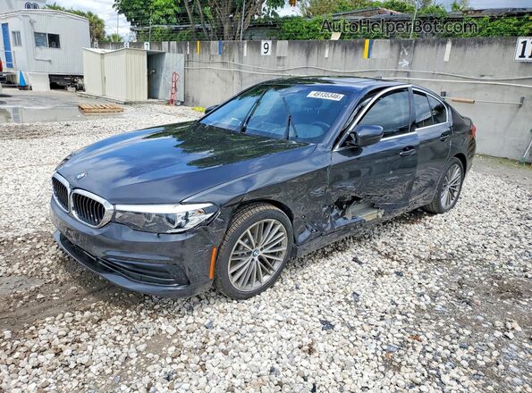 WBAJR3C0XLCD59656 2020 BMW 5 SERIES Gray Vista tres cuartos delantera izquierda