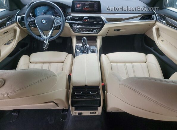 WBAJS1C00LCD14962 2020 BMW 5 SERIES Charcoal Widok deski rozdzielczej