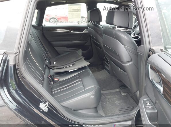 WBAJV6C53JBJ99807 2018 BMW OTHER Black Вид наклейки з VIN-кодом