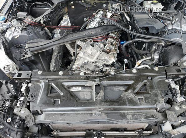 WBS33AY08NFM16938 2022 BMW M3 Gray Rear interior view