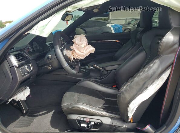 WBS3R9C51GK708554 2016 BMW M4 Синий Вид салона спереди