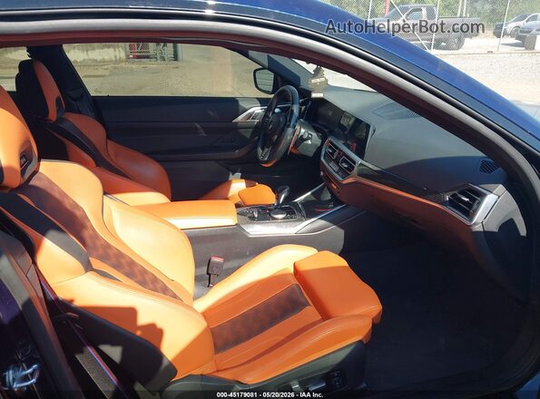 WBS43AZ01PCM97935 2023 BMW M4 Dark Blue Widok wnętrza z przodu