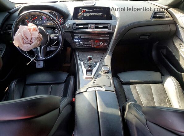 WBS6E9C5XGG437019 2016 BMW M6 Blue Vista del salpicadero