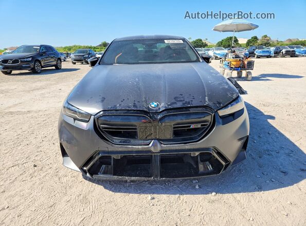 WBS83FK08SCU45123 2025 BMW M5 Черный Вид спереди