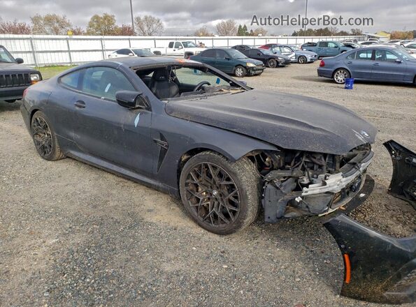 WBSAE0C08LCD95321 2020 BMW M8 Gray Przód prawy