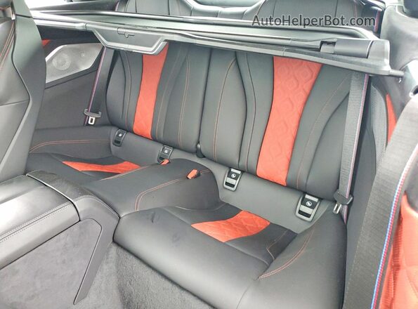 WBSDZ0C07PCL76053 2023 BMW M8 Gray Widok tylnych siedzeń