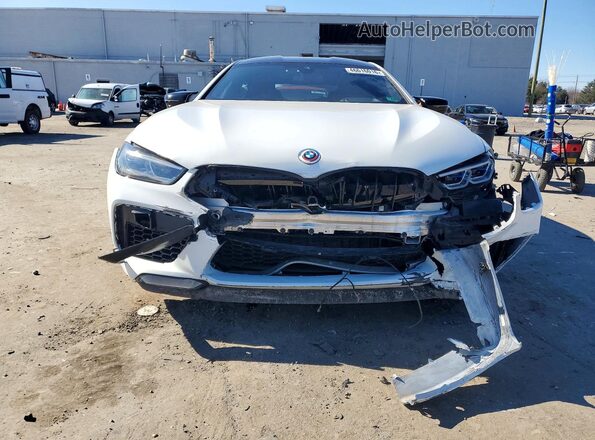 WBSGV0C08PCK30043 2023 BMW M8 White Vista frontal