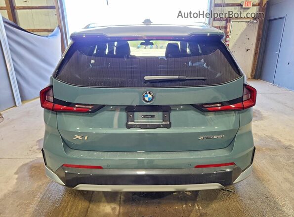 WBX73EF07S5367657 2025 BMW X1 Blue Vista trasera