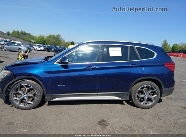 WBXHT3C30GP883264 2016 BMW X1 Blue Панорамний вид салону 360°