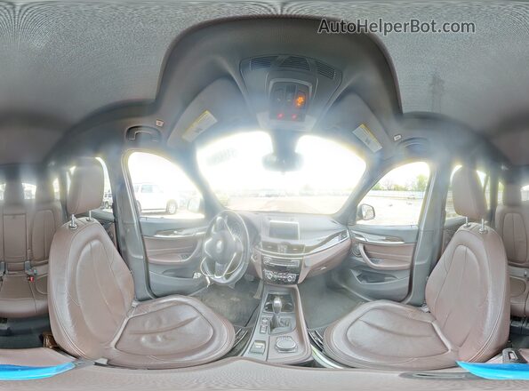 WBXHT3C31H5F67758 2017 BMW X1 Коричневый Панорамный вид салона 360°