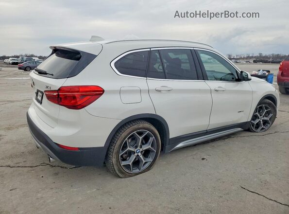 WBXHT3C33J5F91131 2018 BMW X1 Белый Задняя правая четверть