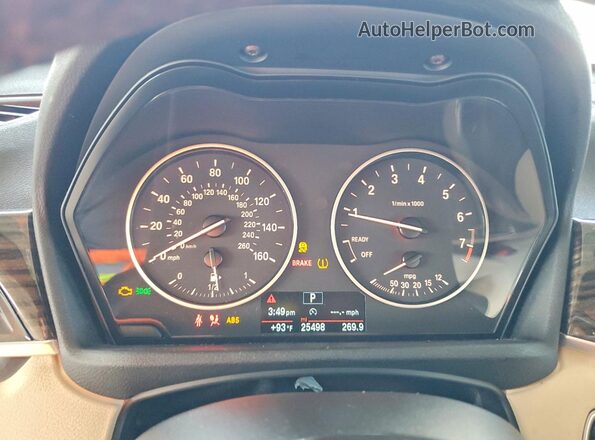 WBXHT3C34J5F92286 2018 BMW X1 Blue Vista del cuadro de instrumentos