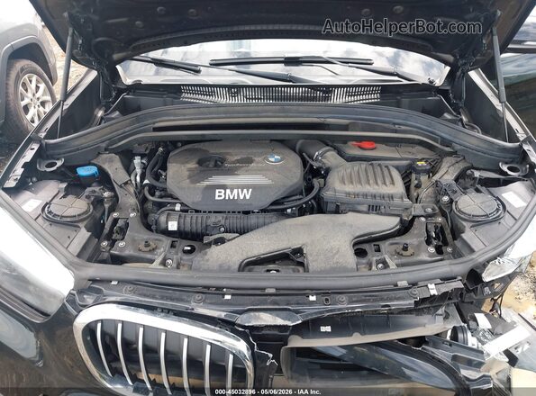 WBXHT3C34J5L26666 2018 BMW X1 Черный Вид сзади