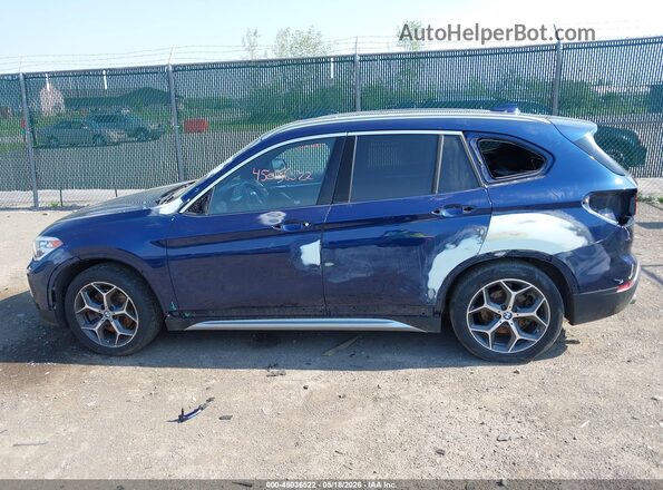 WBXHT3C34J5L27977 2018 BMW X1 Blue Панорамний вид салону 360°