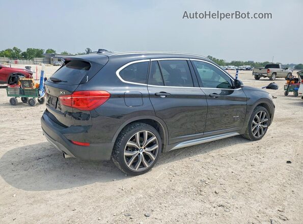 WBXHT3C35H5F75779 2017 BMW X1 Черный Задняя правая четверть
