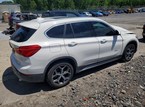 WBXHT3C35J5K31730 2018 BMW X1 Белый Задняя правая четверть