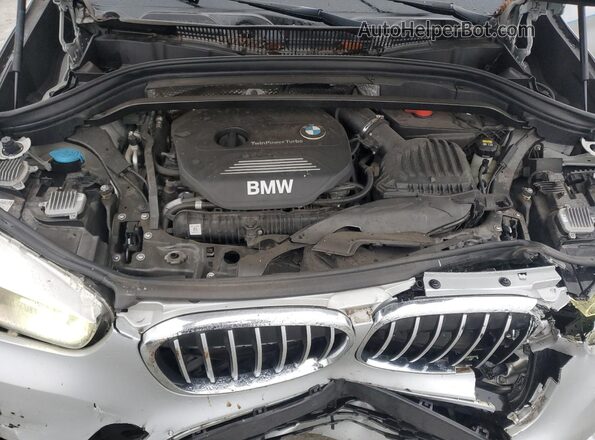 WBXHT3C36GP880899 2016 BMW X1 Silver Vista interior trasera