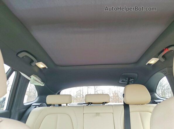 WBXHT3C36H5F76732 2017 BMW X1 Черный Вид задних сидений
