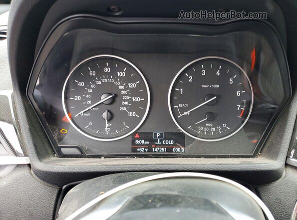 WBXHT3C36H5F84264 2017 BMW X1 Gray Vista del cuadro de instrumentos