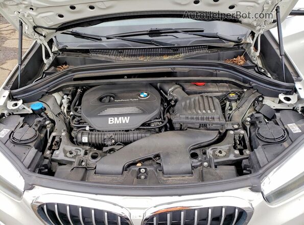 WBXHT3C36J5K28786 2018 BMW X1 Белый Вид подкапотного пространства