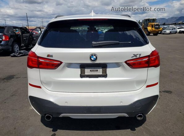 WBXHT3C39H5F78376 2017 BMW X1 White Vista trasera