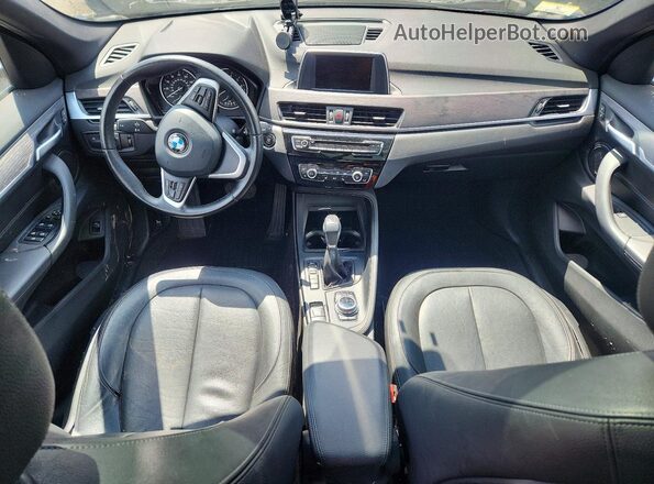 WBXHT3C3XH5F76409 2017 BMW X1 Black წინა პანელის ხედი