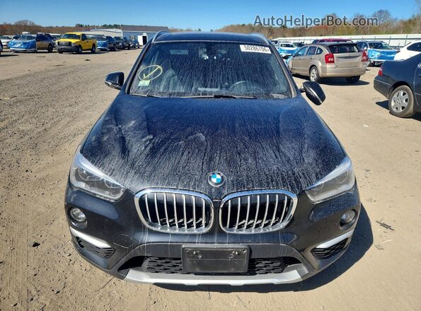 WBXHT3C3XH5F76409 2017 BMW X1 Black წინა ხედი