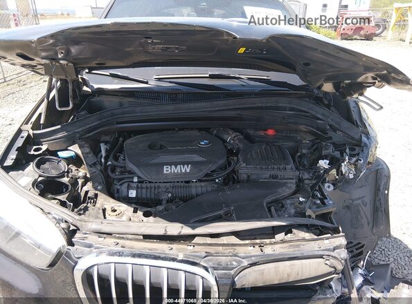 WBXHT3C55K5L89410 2019 BMW X1 Black Vista trasera