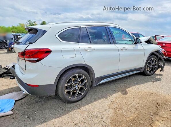 WBXJG9C08L5P67315 2020 BMW X1 Белый Задняя правая четверть