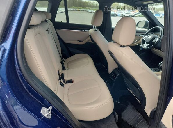 WBXJG9C08M3M73460 2021 BMW X1 Синий Вид задней части салона