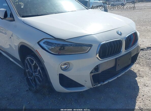 WBXYJ3C35JEP76672 2018 BMW X2 White Widok z przodu