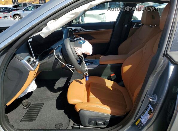 WBY23HD00SFT91559 2025 BMW I4 Gray Widok wnętrza z przodu