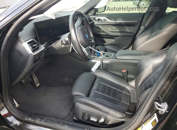 WBY33AW07PFP08317 2023 BMW I4 Black Widok wnętrza z przodu