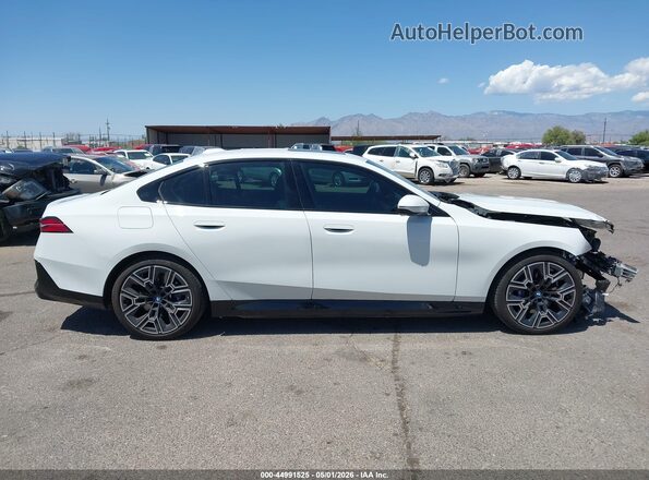WBY33FK02RCS88604 2024 BMW OTHER Белый Панорамный вид салона 360°