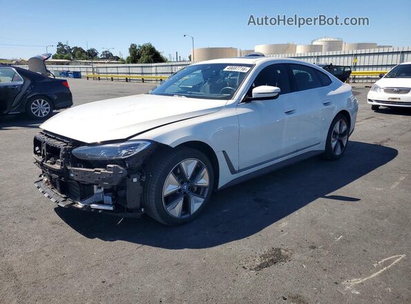 WBY43AW08RFS74593 2024 BMW I4 White Vista tres cuartos delantera izquierda