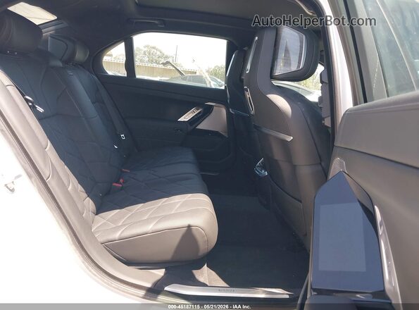 WBY43EJ02SCT41887 2025 BMW OTHER Белый Вид наклейки с VIN-кодом