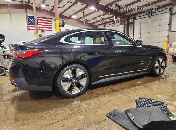 WBY43HD09SFU09159 2025 BMW I4 Черный Задняя правая четверть