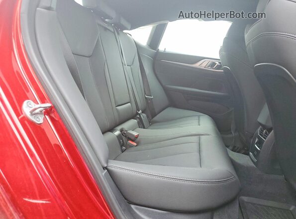 WBY43HD09SFU78272 2025 BMW I4 Красный Вид задних сидений