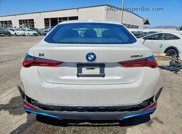 WBY73AW02RFT37099 2024 BMW I4 White Vista trasera