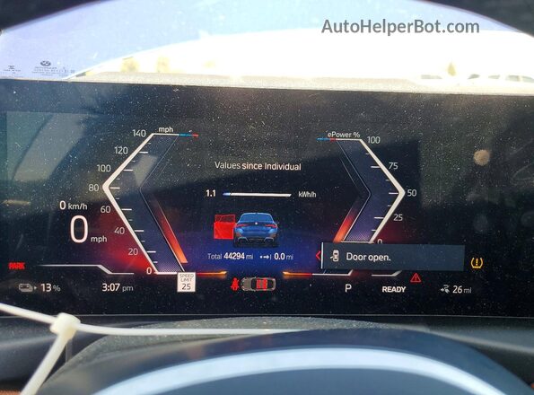 WBY73AW03PFN73516 2023 BMW I4 Синий Вид щитка приборов