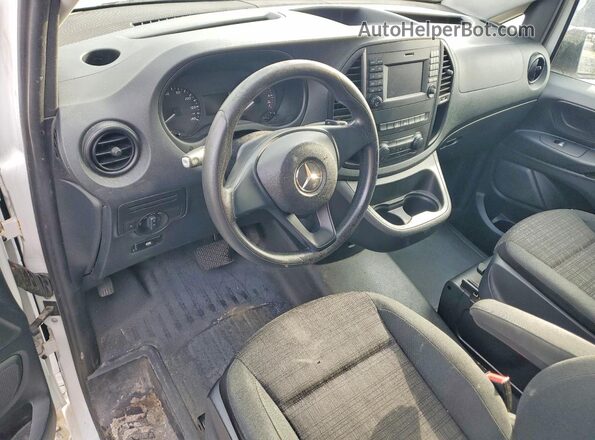 WD3PG2EA7K3529643 2019 MERCEDES-BENZ METRIS White Widok deski rozdzielczej