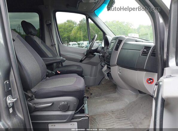 WD4PE8CD2HP376236 2017 MERCEDES-BENZ SPRINTER Gray წინა სალონის ხედი