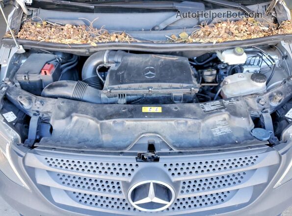 WD4PG2EE4G3105231 2016 MERCEDES-BENZ METRIS Silver Engine compartment view